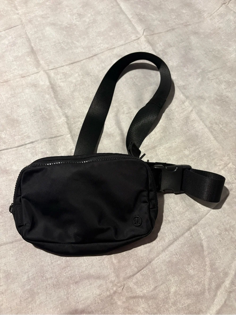 lululemon athletica Black womens Belt Bag
